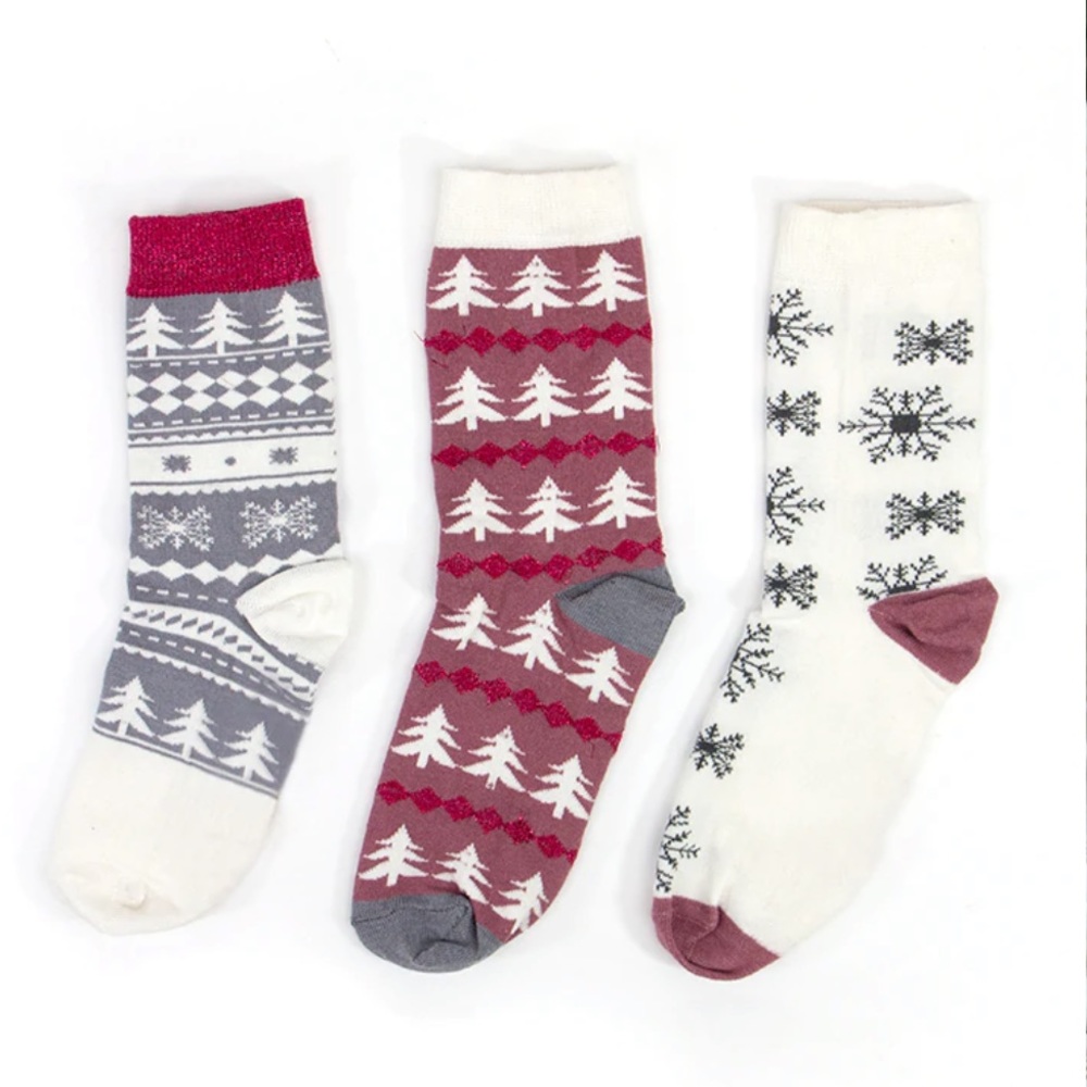 NIP Womens Grace & Lace Holiday Socks 3 pack sealed